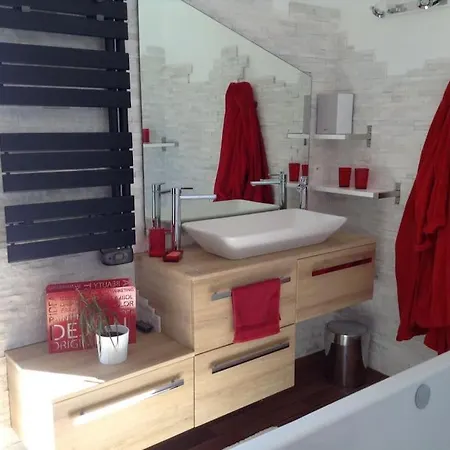 Grand Standing Piscine Villa